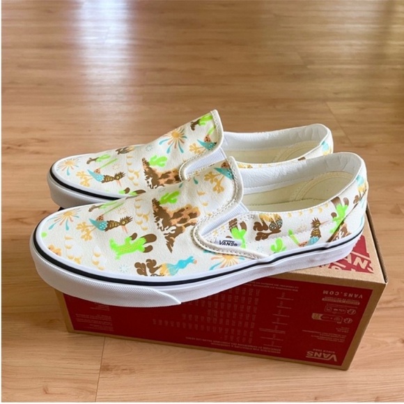 Vans Classic Slip-On Get Outdoor
Marshmallow Women 9.0 US Mens 7.5 US - Picture 6 of 11